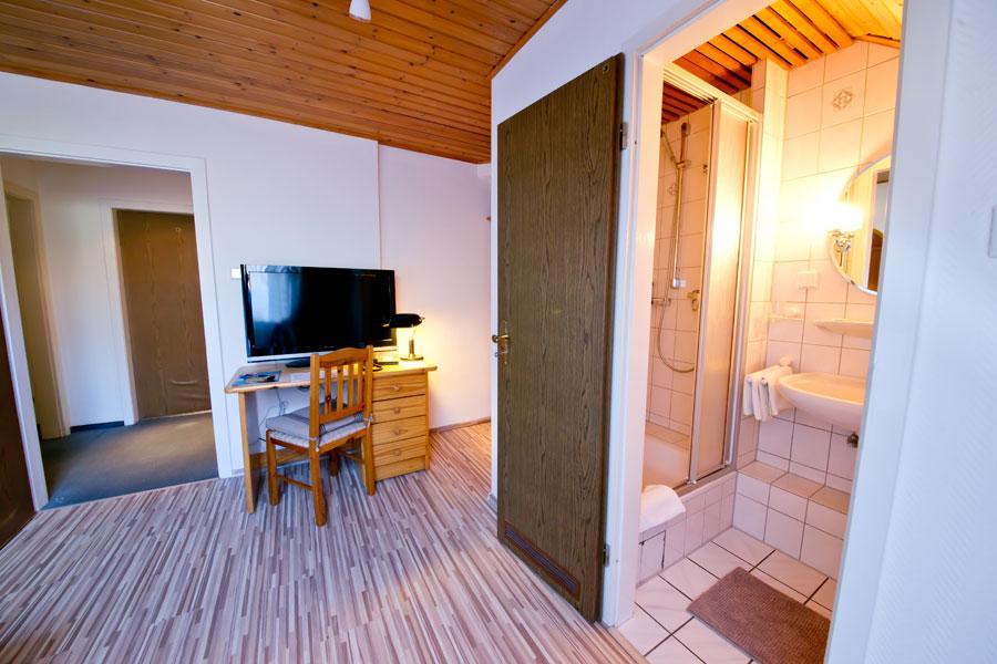 Hotel Am Stadion Duisburg Buitenkant foto